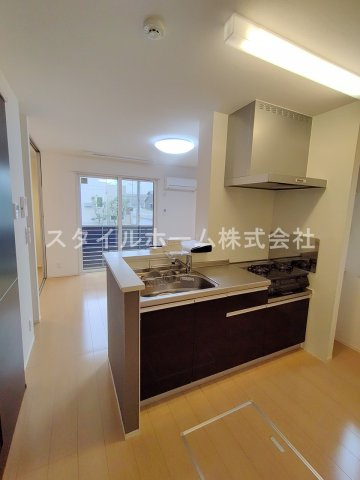 グラン　シャリオＢのキッチン|別部屋写真です。