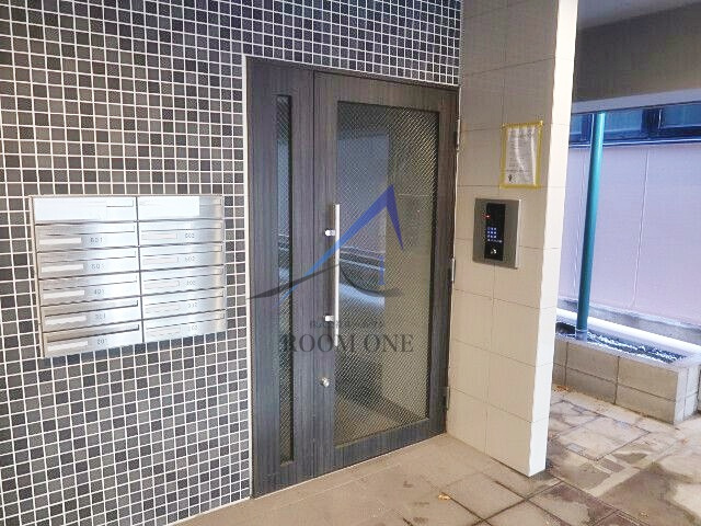 レジデンス緑のエントランス|エントランスです。