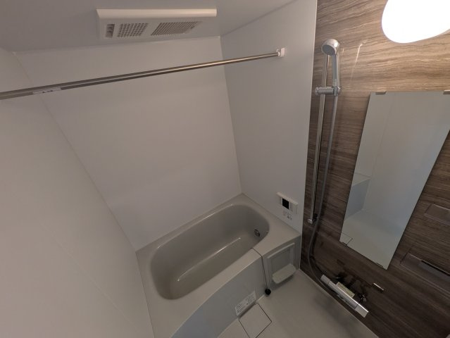 シェルコアの浴室