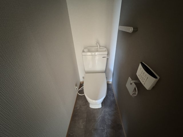東野タウンハウスⅢ　Ｂのトイレ
