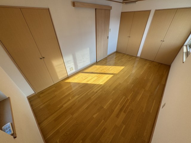 東野タウンハウスⅢ　Ｂの洋室