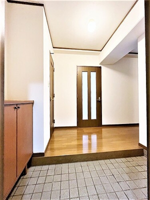 【玄関】 | グランドールアサヒ | 玄関・シューズボックス　※2022年9月撮影