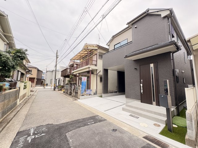 明石市西明石北町１丁目新築戸建の前面道路含む現地写真