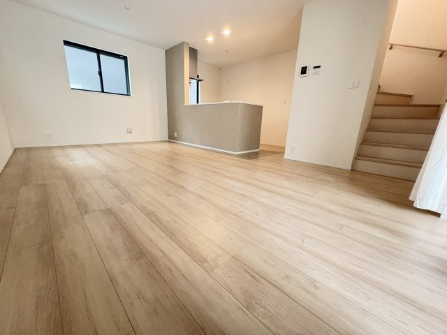 明石市西明石北町１丁目新築戸建の居間・リビング