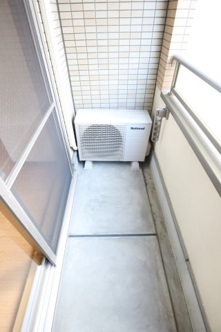 大阪市都島区東野田町１丁目の賃貸マンションのバルコニー