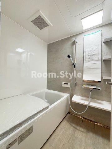 SUN麻布十番の浴室|空室のためご都合に合わせてご内覧できます
お問合せはお電話でもお受付しております。
03-6450-5211