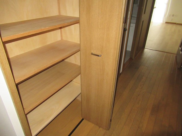 HAT神戸・脇の浜１ＬＤＫの収納|収納スペース豊富です