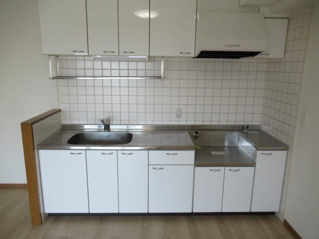 HAT神戸・脇の浜１ＬＤＫのキッチン|お料理しやすいキッチンです