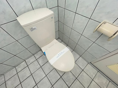 【トイレ】 | 仲程アパート第2 | ※別部屋の写真です、現状優先になります。