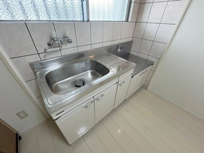 【キッチン】 | 仲程アパート第2 | ※別部屋の写真です、現状優先になります。