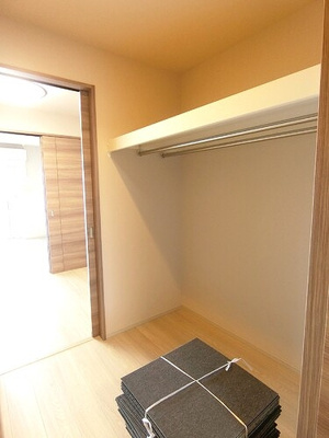 【収納】 | サーパス大州グランビューレジデンス | ウォークスルークロゼット