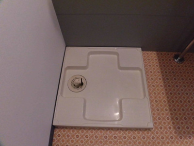 【居間・リビング】 | シャイン下新庄 | 室内洗濯機置き場です