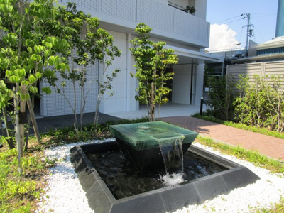 【エントランス】 | アルファステイツ高知城北