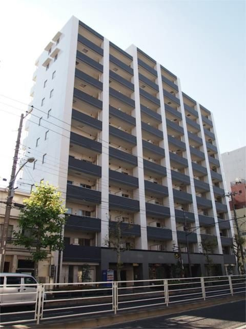 ルーブル両国の外観