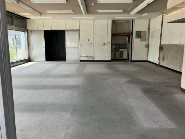 錦町ビルの内装|明るい室内です