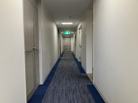 千代田生命京都御池ビルのロビー