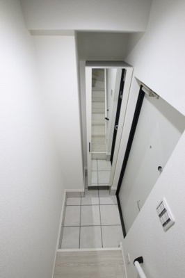 【玄関】 | あんしん+VieM草尾13-1013