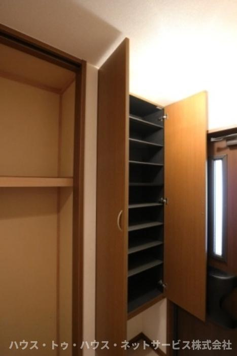 ウィルメゾンの玄関