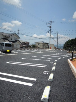 【駐車場】 | スペランツァ | カースペースがあります