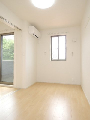 【内装】 | スペランツァ | 過ごしやすい室内です