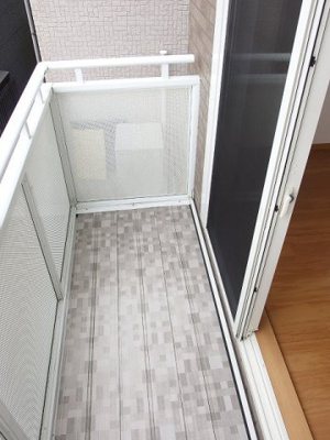 【バルコニー】 | プリームラ | バルコニーからの眺めを楽しみながら食事をしませんか