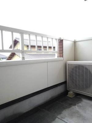 【バルコニー】 | メープルリーフⅢ | バルコニー付きです