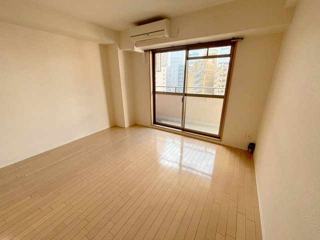 ルミエール新大阪の寝室