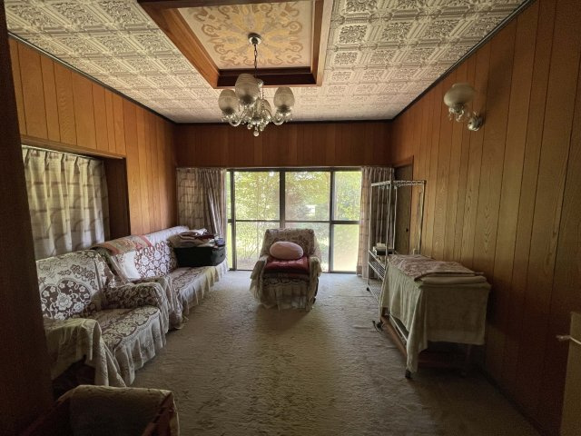 かすみがうら市東野寺の洋室