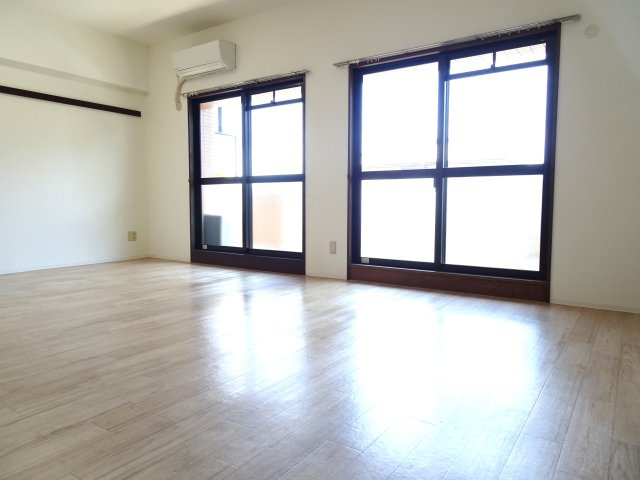 けやきヒルズの内装