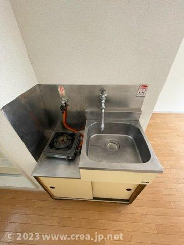 美しの森ハウスB棟のキッチン