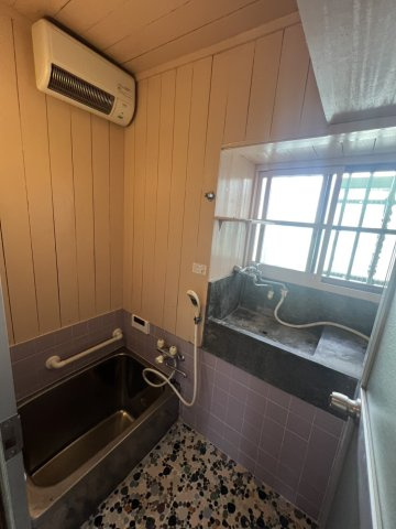 海南市重根・中古戸建・54692の洗面所