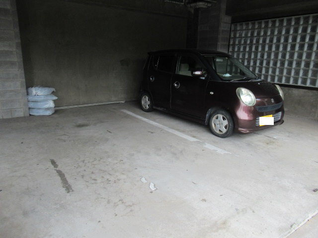 ベルトピア姫路Ⅰの駐車場