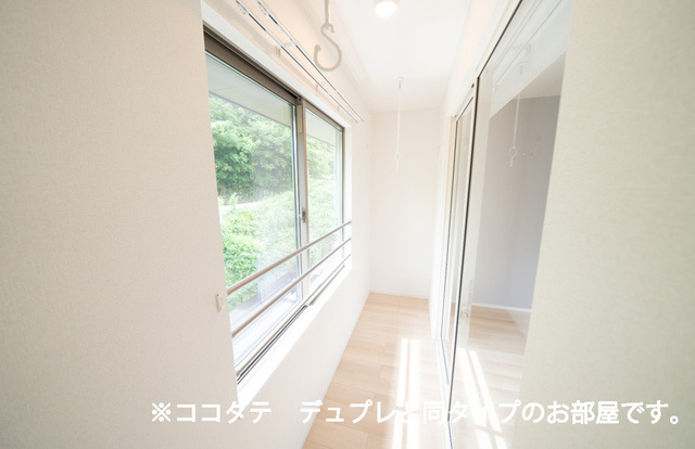 Ｋ．Ｚ　ｗｉｌｌ　Ｉのバルコニー|その他