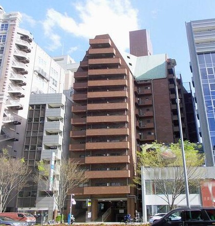 東京メトロ銀座線「外苑前」駅徒歩1分