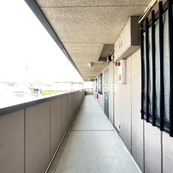 クレセール松岡２