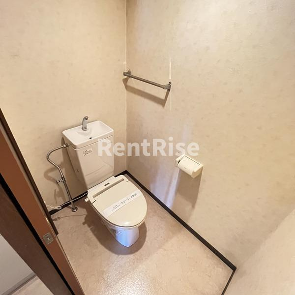 クレセール松岡２のトイレ