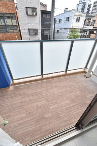 大阪市城東区中央２丁目の賃貸マンションのバルコニー