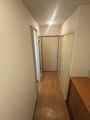 東海マンション の玄関