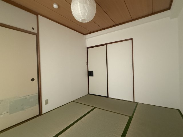 東海マンション の和室