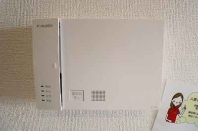 【セキュリティ】 | D-ROOM若草 | ※同物件・反転タイプの写真です。