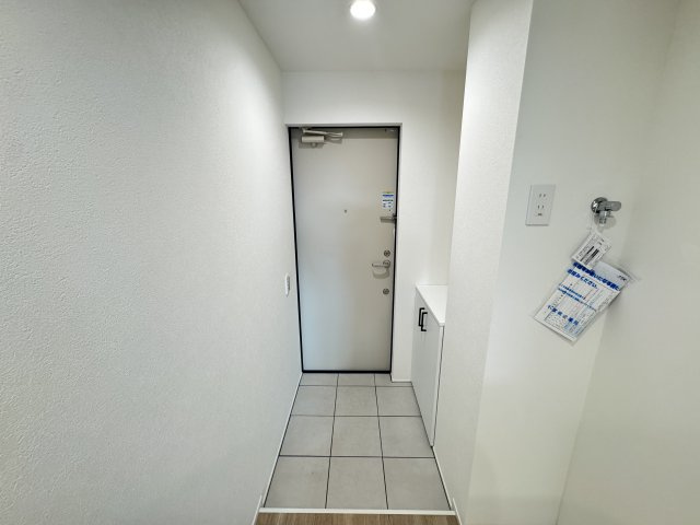 ヒルズ馬橋Ⅱの玄関