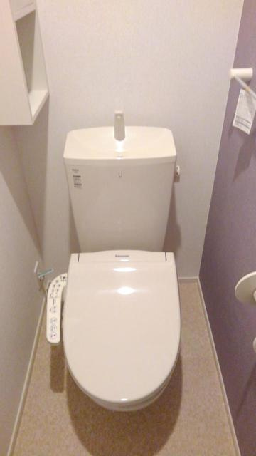 アンソレイエ・ジャルダンのトイレ