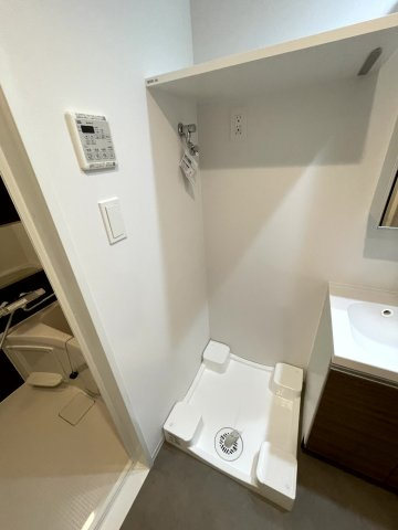 Laviere上中里の洗面所