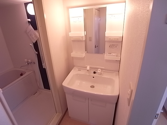 甲南本山コーポラスの洗面所