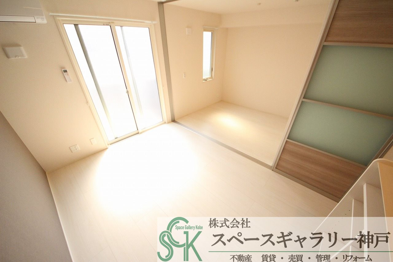 プレミエールの居間・リビング|※お部屋により仕様が異なる場合があります。