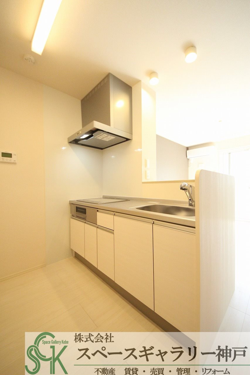 プレミエールのキッチン|※お部屋により仕様が異なる場合があります。