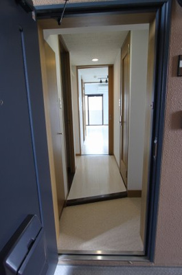 【玄関】 | ロンディーヌⅡ榴岡