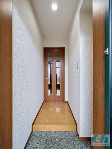 パティオ 304号室の玄関