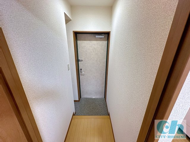 パティオ 304号室の玄関