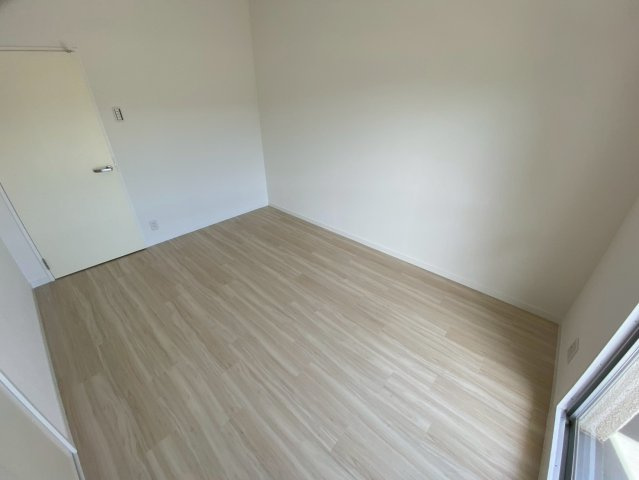 ヴィラ芦屋A棟の居間・リビング